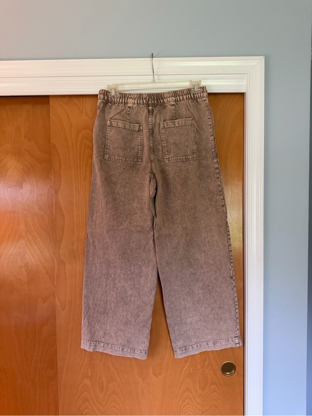 GAP Wide-Leg Drawstring Pants - Taupe - Picture 5 of 6